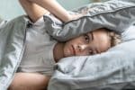 I benefici del sonno per la perdita e il mantenimento del peso: cosa dice la scienza